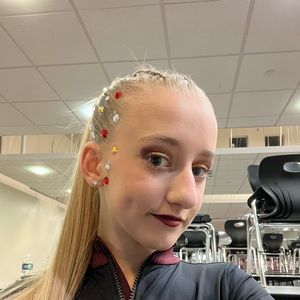 Meet your Posher, Lyli